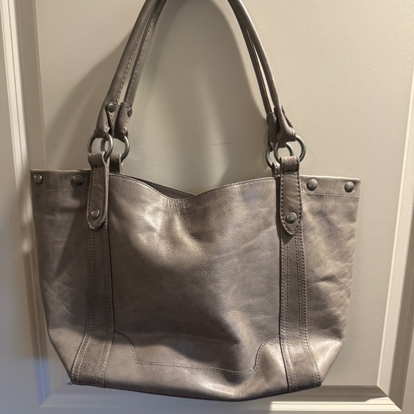 FRYE Distressed ICE Melissa Hobo with dust bag - Picture 1 of 5